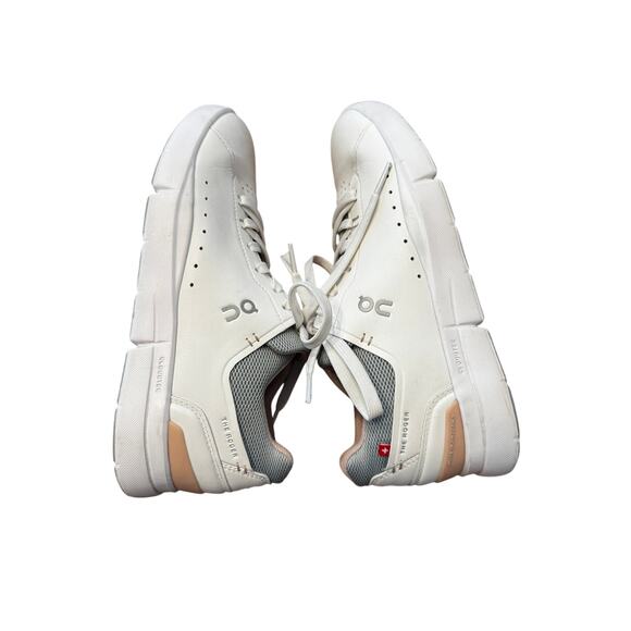On Running THE ROGER Advantage Sneakers Women U.S. 8.5 /U.K. 6.5 /EU 40 /JP 25.5 - Picture 3 of 8